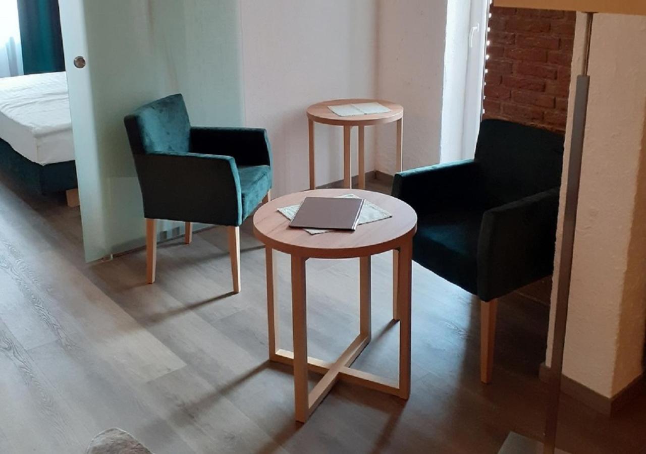 Hotel Land-gut-hotel Zum Alten Forsthaus - Aufladestation Fuer Elektroautos 4*