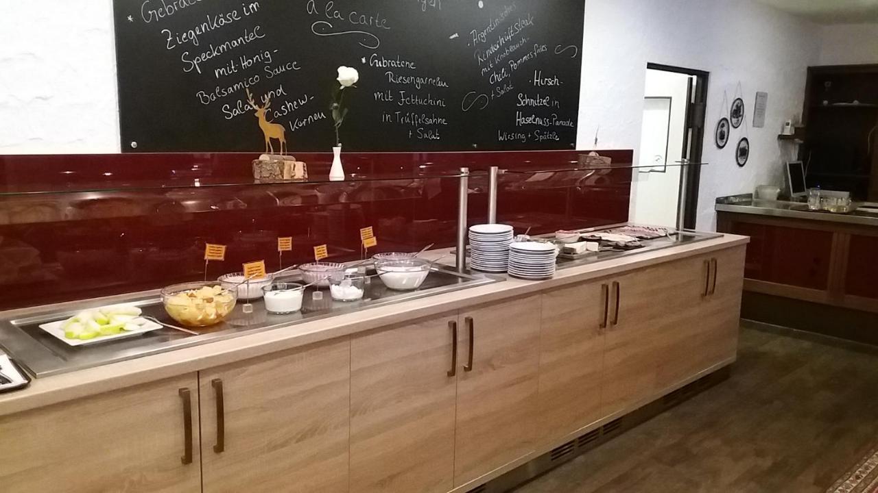 Land-gut-hotel Zum Alten Forsthaus - Aufladestation Fuer Elektroautos Hotel 4*